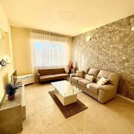 La Tua Casa Al Apartment *